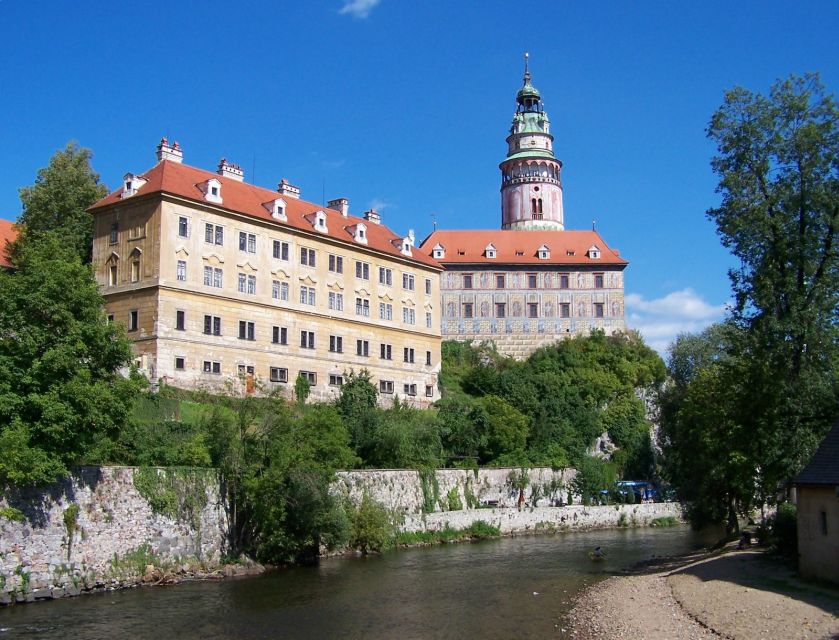From Prague: Full-Day Trip to Česky Krumlov - The castle complex and its unusual theater
