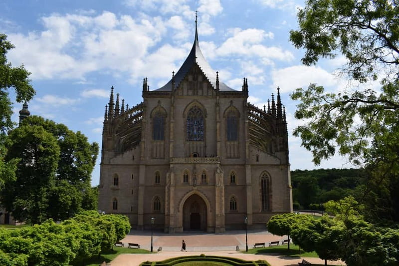 From Prague: Half-Day Coach Tour to Kutná Hora - Who should book this Kutná Hora tour?