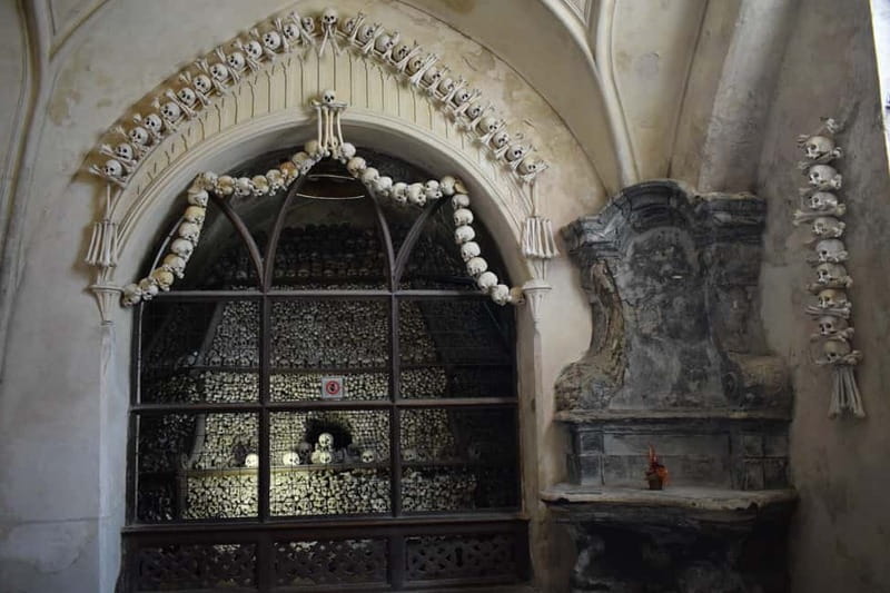 From Prague: Half-Day Coach Tour to Kutná Hora - Italian Court, the mint, and the missing silver mine visit