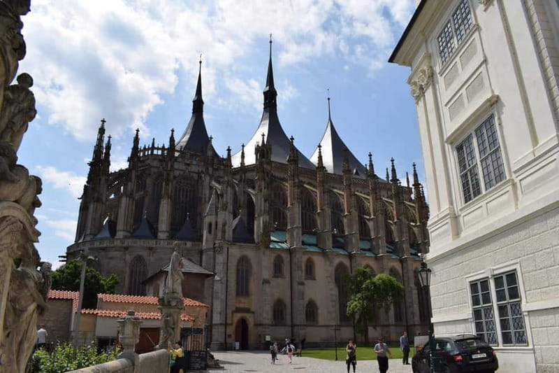 From Prague: Half-Day Coach Tour to Kutná Hora - Guides can shape the whole experience