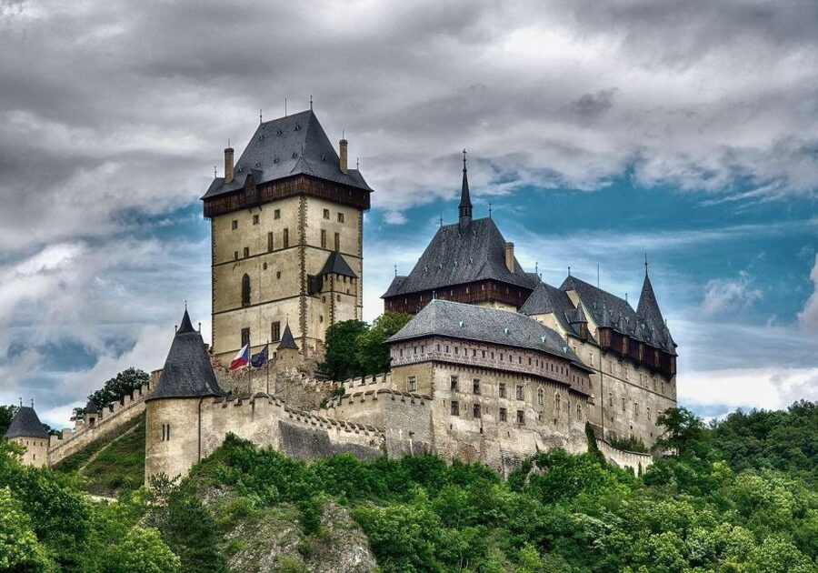 From Prague: Karlštejn Castle & Koněprusy Caves Tour - Key things to know before booking