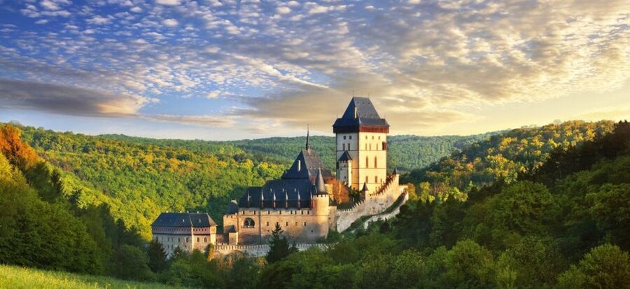 From Prague: Karlštejn Castle & Koněprusy Caves Tour - Why this day trip works from Prague