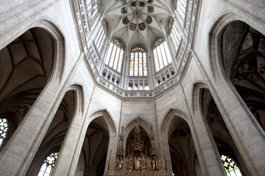From Prague: Kutna Hora and Bone Chapel Tour - Walking, lunch, and the rhythm of the day
