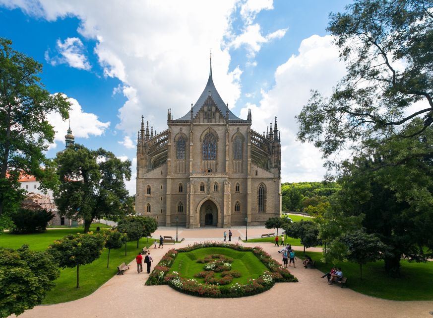 From Prague: Kutná Hora Day Excursion with Bone Church - Walking Kutná Hora’s preserved center