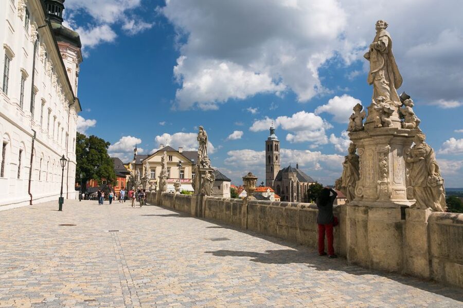 From Prague: Kutná Hora Day Excursion with Bone Church - The 80-minute ride from Prague