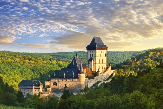 From Prague: Small-Group Karlstejn Castle & Koneprusy Caves Trip - Guides make or break the day