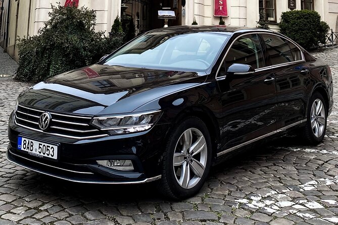 From Prague to Passau - Private Transfer by LIMOUSINE 3+1pax - What the single detailed account tells you