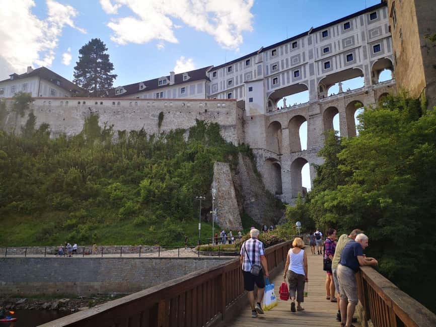 From Prague to the fabulous Cesky Krumlov:fullday experience - Is $159 a fair price?