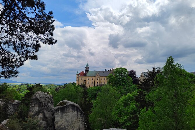 Full Day Bohemian Paradise Hiking Tour - Key points at a glance