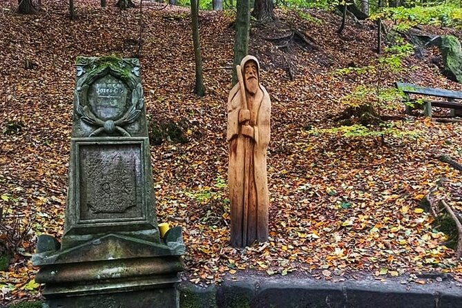 Full-Day Hiking in Bohemian Paradise: Hrubá Skála near Prague - Why Hrubá Skála makes a fine escape from Prague