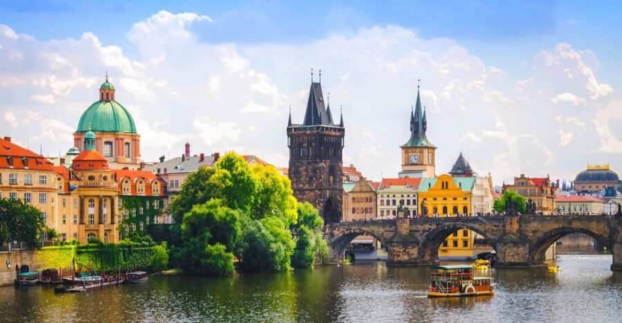 Full-Day Private Trip from Vienna to Prague - Starting at Your Vienna Hotel