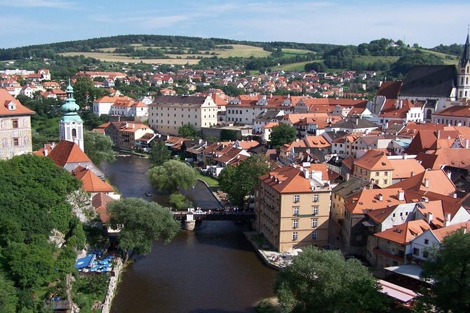 Full-Day Trip to Český Krumlov from Prague - Leaving Prague at 9:30 in the morning