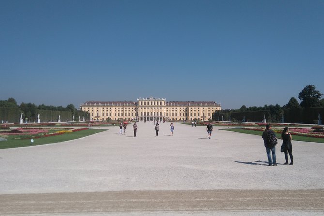 Full-Day Vienna Private Tour from Prague - Belvedere Museum and the stops you may only pass