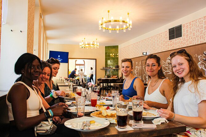 Guided 3-Hour Food Tasting Experience in Prague - Why a food tour works well in Prague