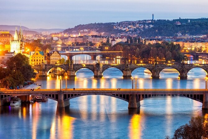 Guided Old Town & Jewish quarter Walking Tour Prague (Tip-based) - Key points to know before you go