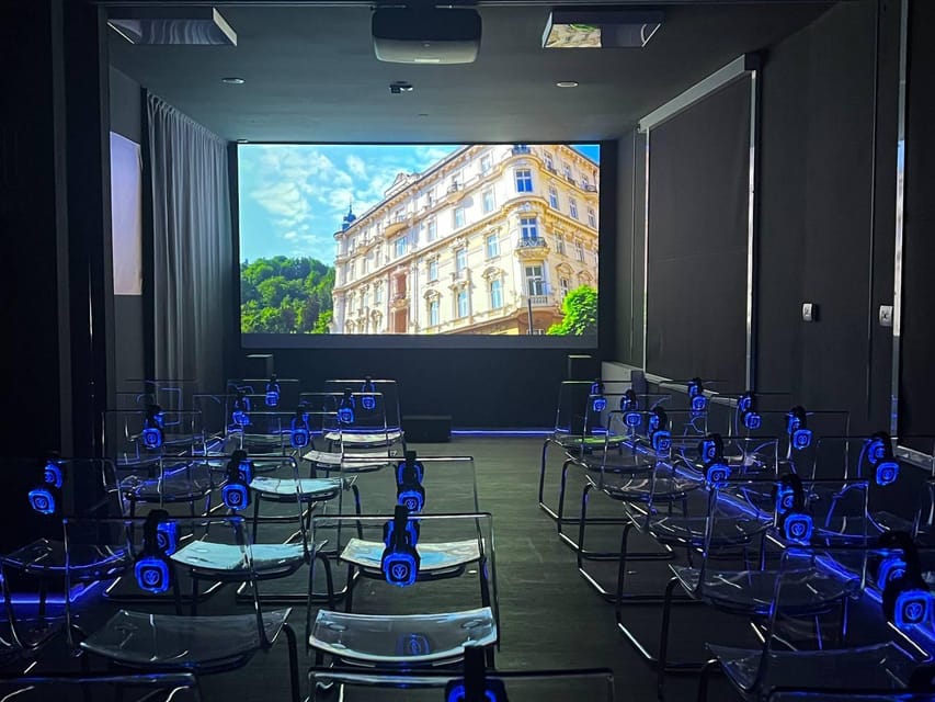 Karlovy Vary: Tourist Cinema Experience - Why the language choice matters