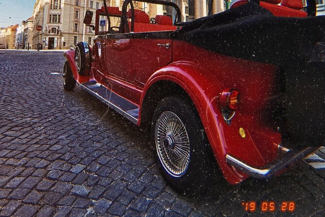 Karlstejn Castle in Vintage Convertible Car - What happens at Karlstejn Castle