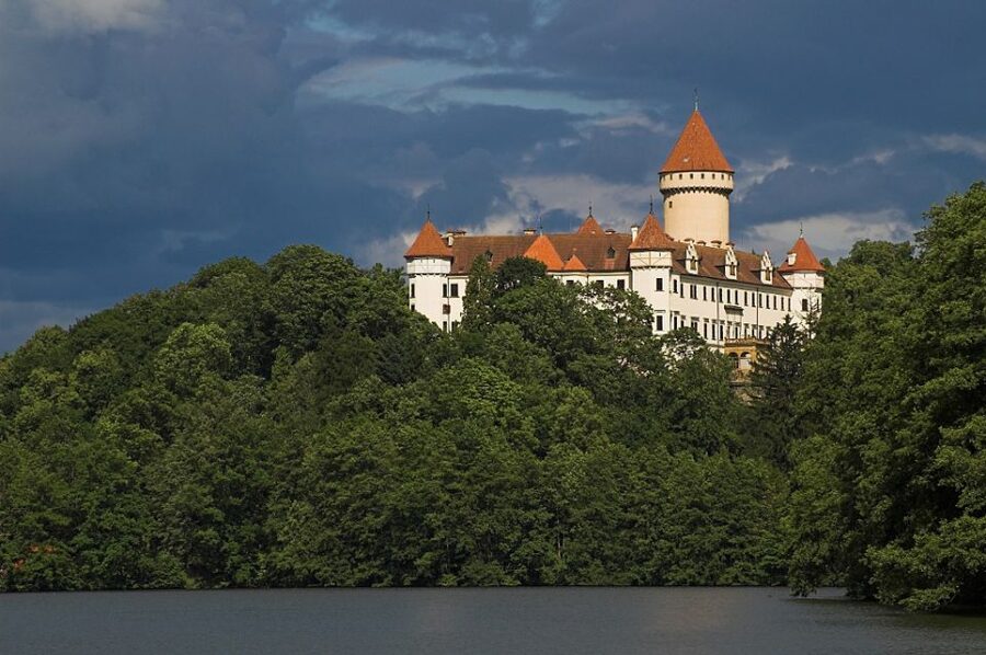 Konopiště: Chateau Tour from Prague - Who Will Enjoy This Chateau Tour Most?