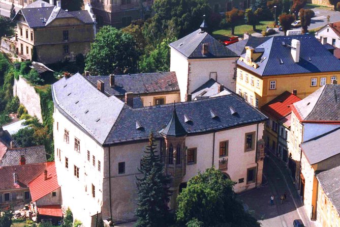 Kutna Hora & St. Barbara Cathedral & Ossuary - Vlašský dvůr adds another layer