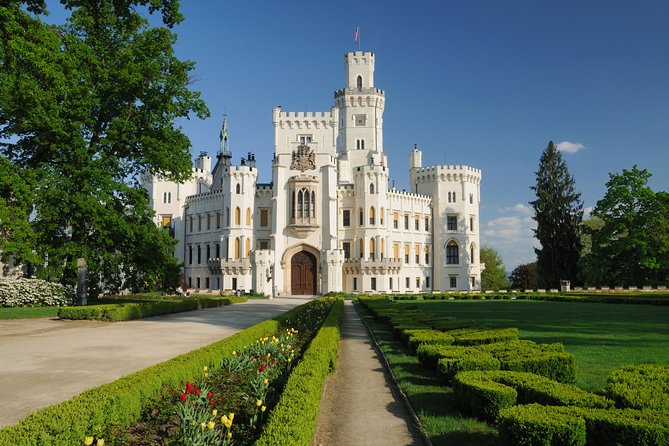 Luxury Private Day trip from Prague to Cesky Krumlov via Hluboka Castle - Key points to know before booking