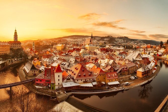 Luxury Private Day trip from Prague to Cesky Krumlov via Hluboka Castle - Why this private day trip works from Prague