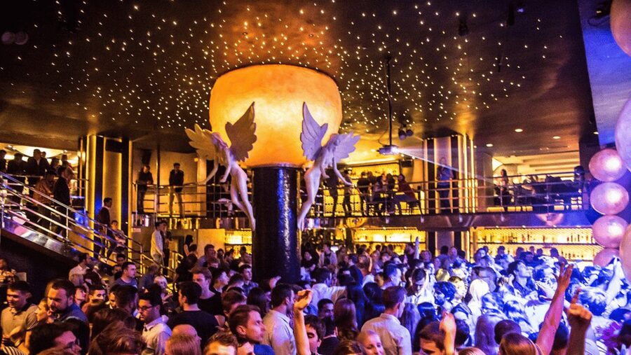 Monday Party in Prague | Admission Ticket - What the seven-hour party feels like