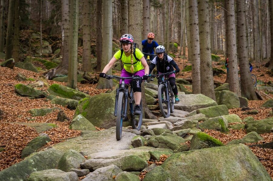 Mountain Biking Full Day Trip to The Karlstejn Castle - How Martin’s guiding shapes the day