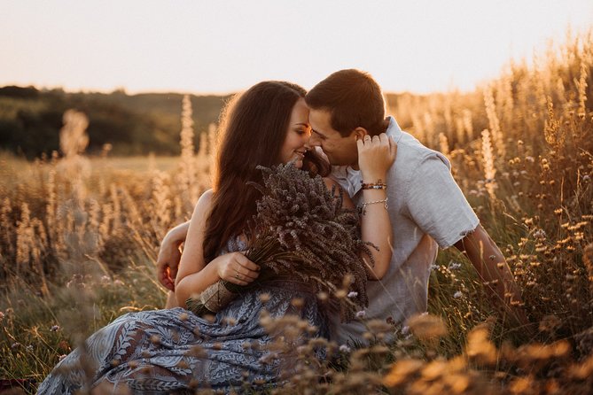 Photographer in Prague - Couple, engagement & portrait photoshoot - Why a Prague photoshoot can be worth your time