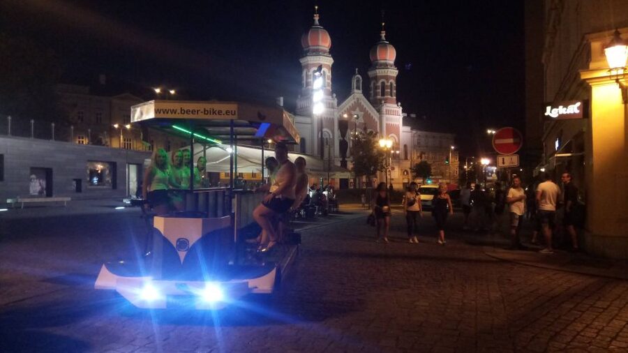 Pilsen: 1.5-Hour Beer Bike with Unlimited Beer - Pedaling through central Pilsen