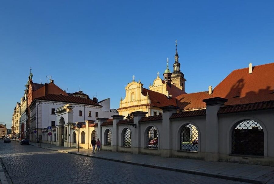 Pilsen: Old Town Guided Walking Tour - Why Pilsen works so well as a walking-tour city