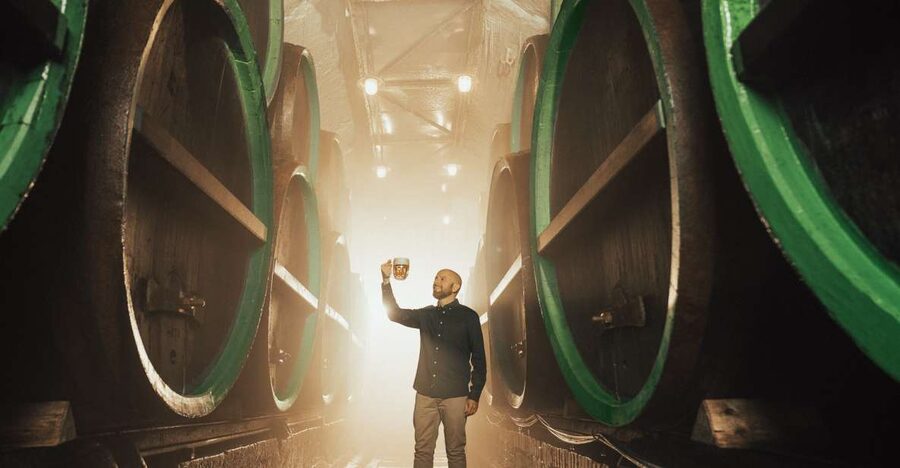 Pilsen: Pilsner Urquell Brewery Tour with Beer Tasting - Quick facts about the brewery visit