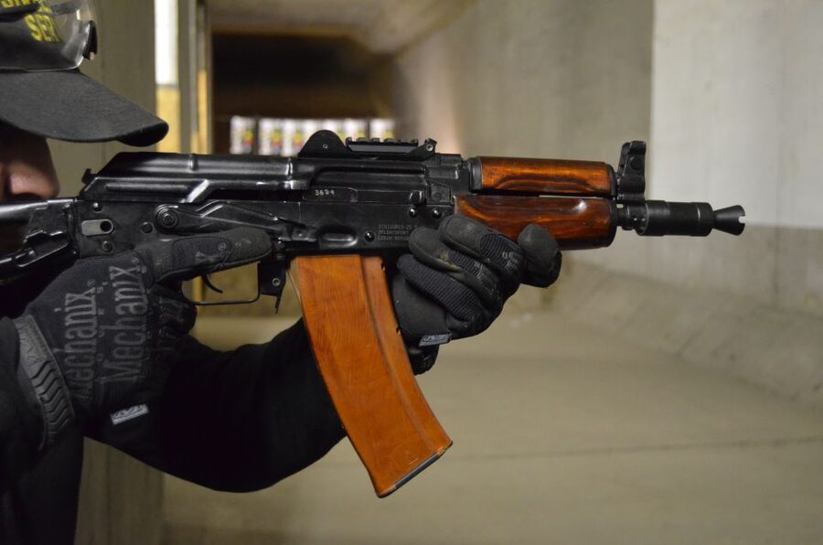 Prague: 1.5-Hour AK47 Shooting Range Experience - What happens during the 90-minute visit