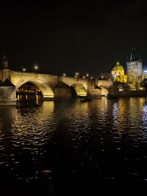 Prague: 1-hour Cruise with Audio Guide - Prague Castle from below