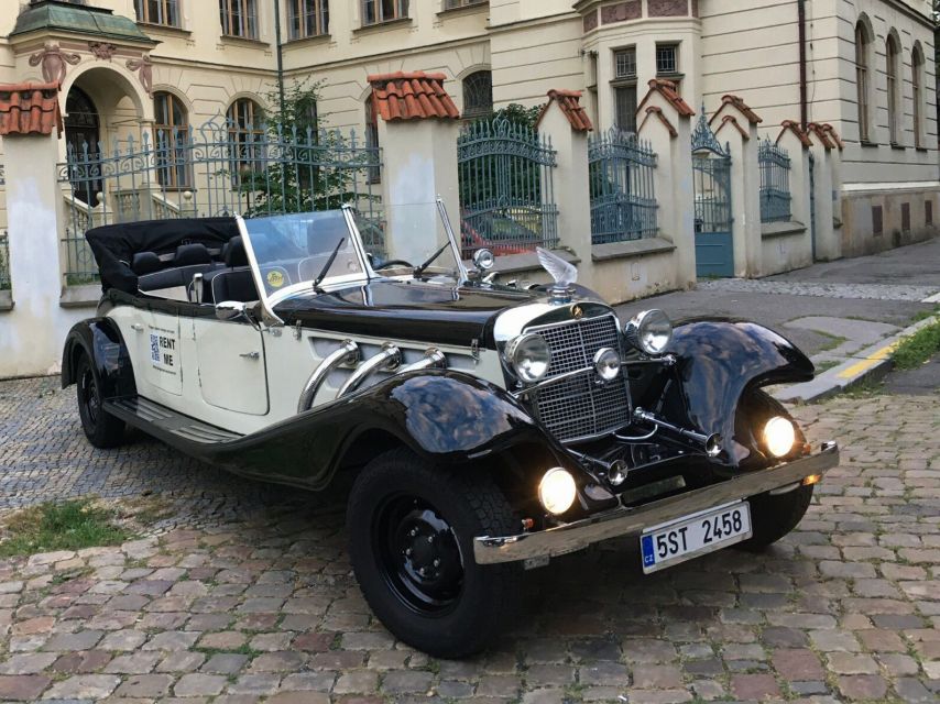 Prague: 1-Hour Private Tour in Vintage Car - Crossing toward Prague Castle