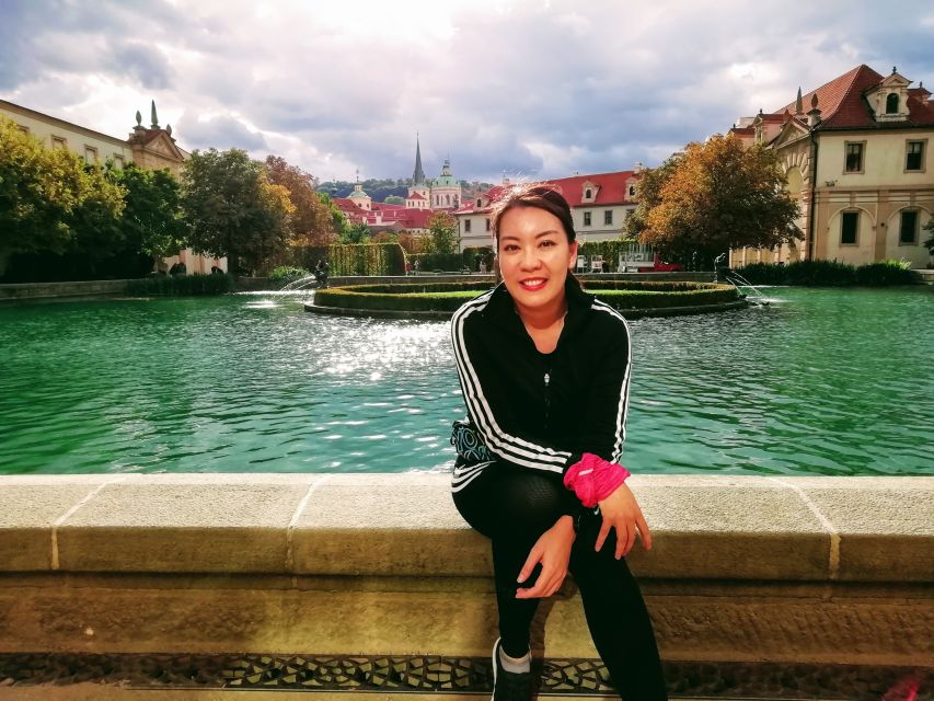 Prague 1-Hour Sight Running Tour - Is $79 good value for one hour?