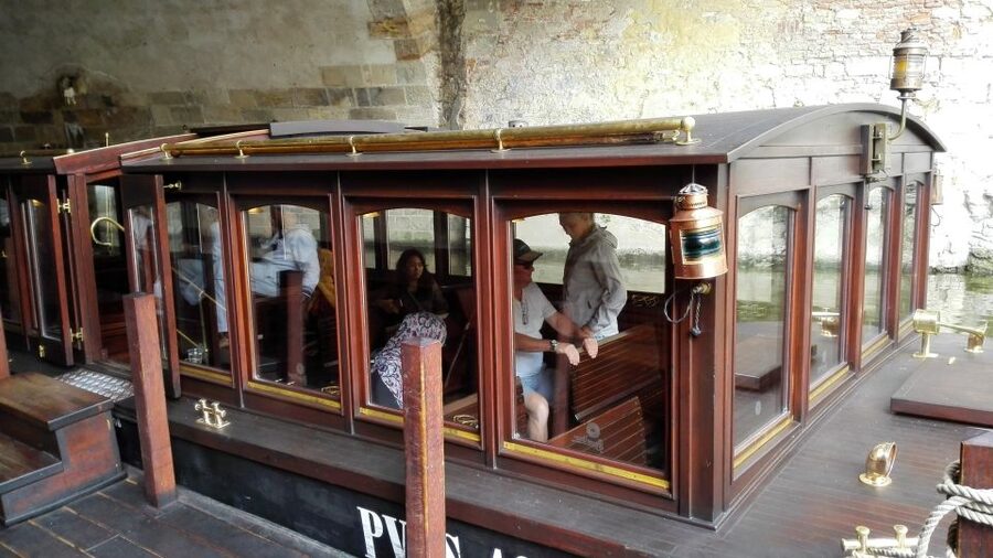 Prague: 2.5-Hour Walking Tour w/ 45 minute Boat Ride - The Jewish Quarter and three important synagogues