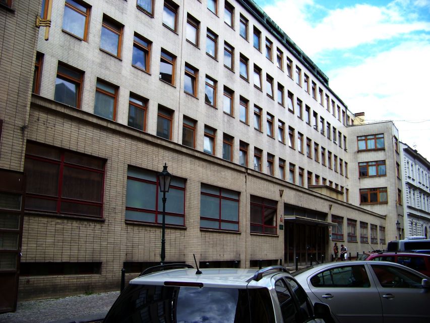 Prague: 2-Hour Back to Communism Walking Tour - Why Communist history adds another layer to Prague