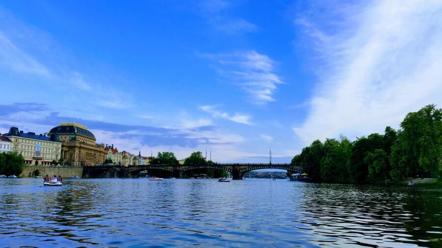 Prague: 2-Hour Lunch Cruise on the Vltava River - What You Hear, and What You Do Not