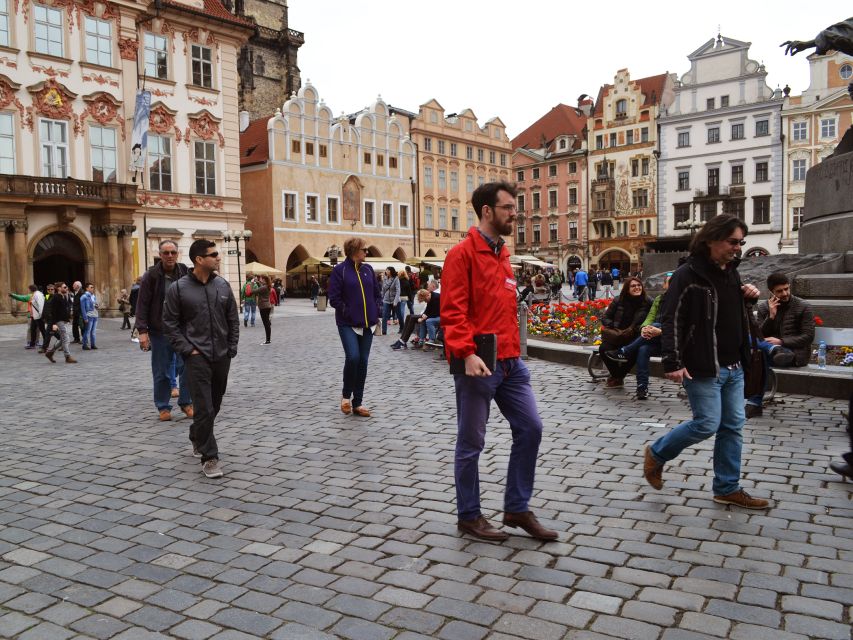 Prague: 2-Hour Old Town and Jewish Ghetto Walking Tour - Charles University and Prague’s place in Central Europe