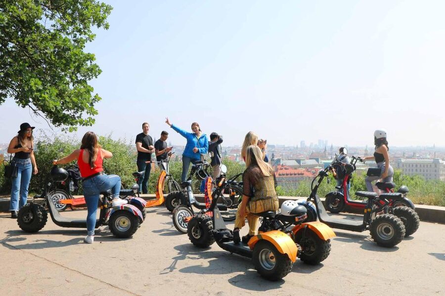 Prague: 2-Hour Trike Live Guided Tour of Old Town - Key points to know before booking