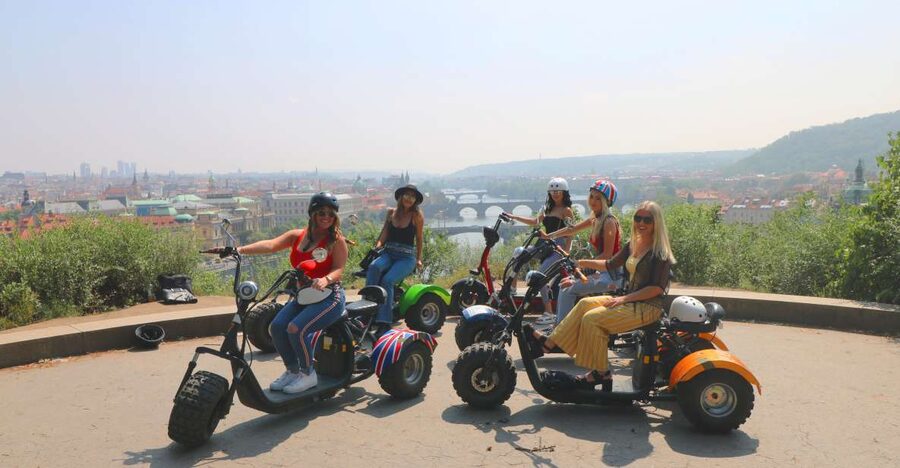 Prague: 2-Hour Trike Live Guided Tour of Old Town - Who should book this Prague trike tour