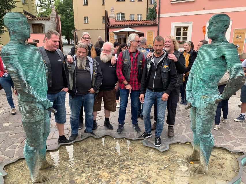 Prague: 2-Hour Trike Live Guided Tour of Old Town - What the $61 price really covers