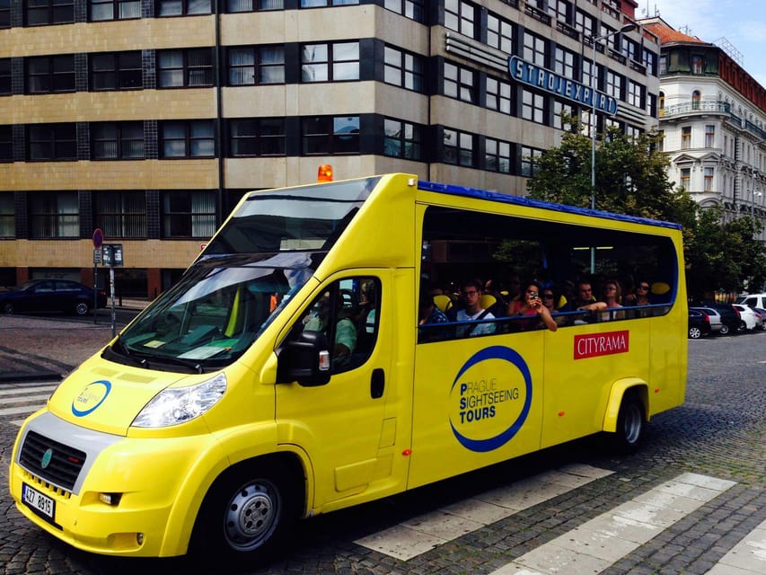 Prague: 2 hours city tour + 1 hour boat cruise - Key points to know before booking