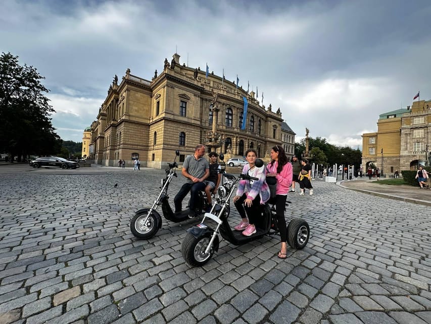 Prague: 2 hours FUN TRIKE tour in Prague with guide - The park viewpoint is one of the tour’s strongest moments