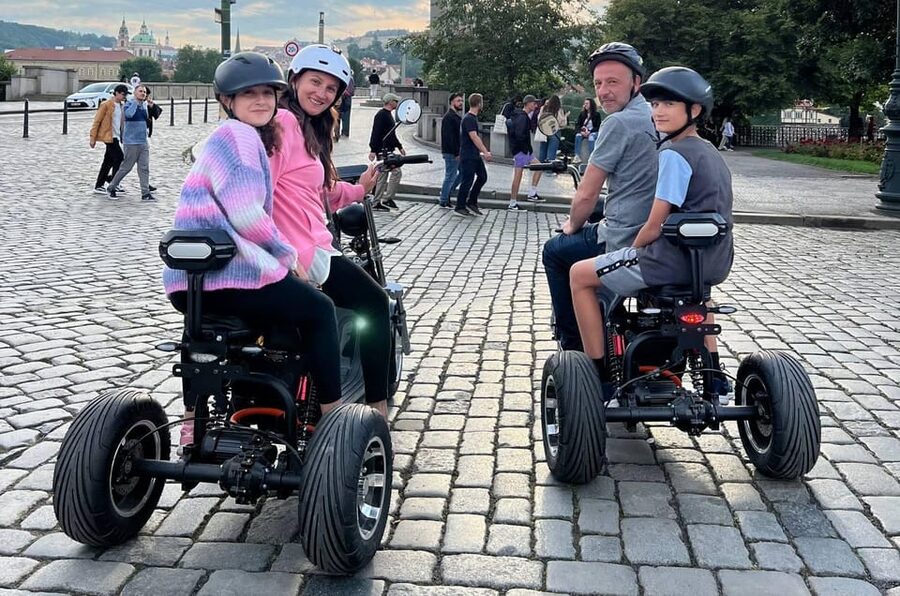 Prague: 2 hours FUN TRIKE tour in Prague with guide - What the ride feels like on cobbles and busy streets