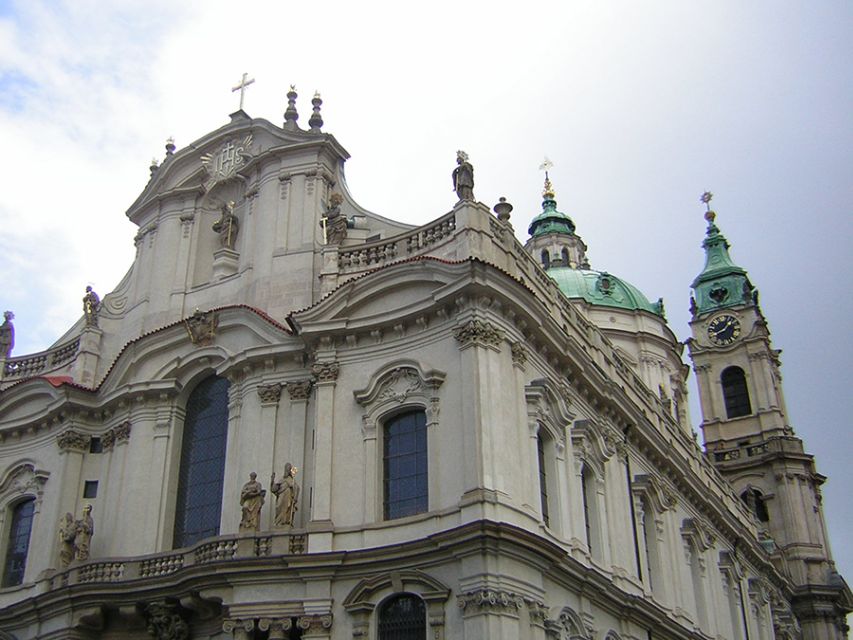 Prague 3-Hour Architectural Tour - New Town and the leap into Cubism