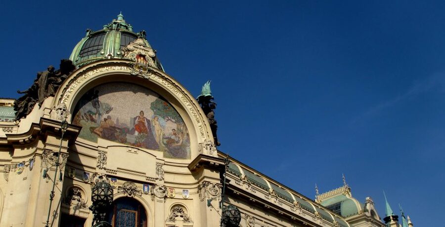 Prague 3-Hour Architectural Tour - Who should book this Prague tour?