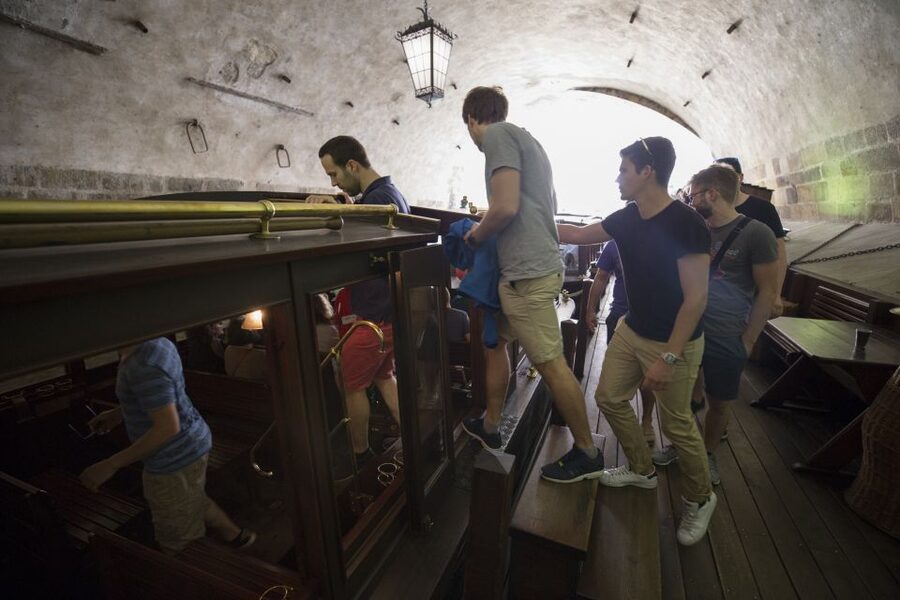Prague: 3–Hour Castle Grounds Walking Tour and River Cruise - Walking Prague Castle’s broad grounds