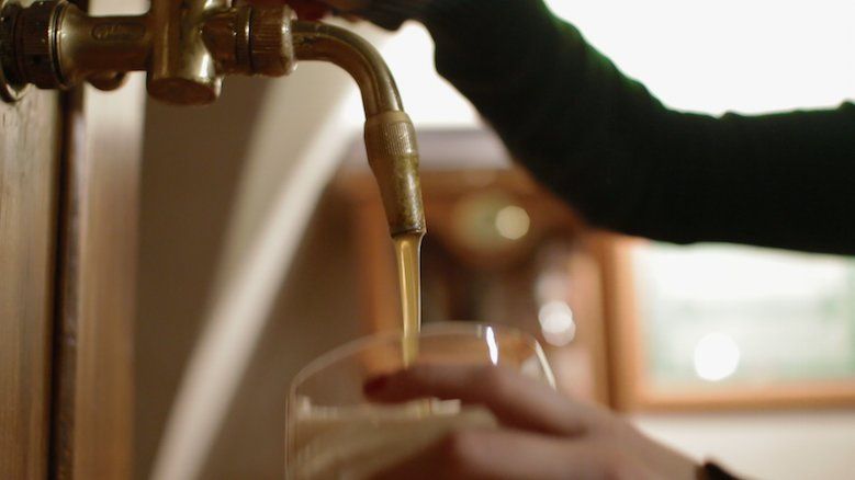 Prague: 3-Hour Microbrewery Tour - The guide can make or break the afternoon