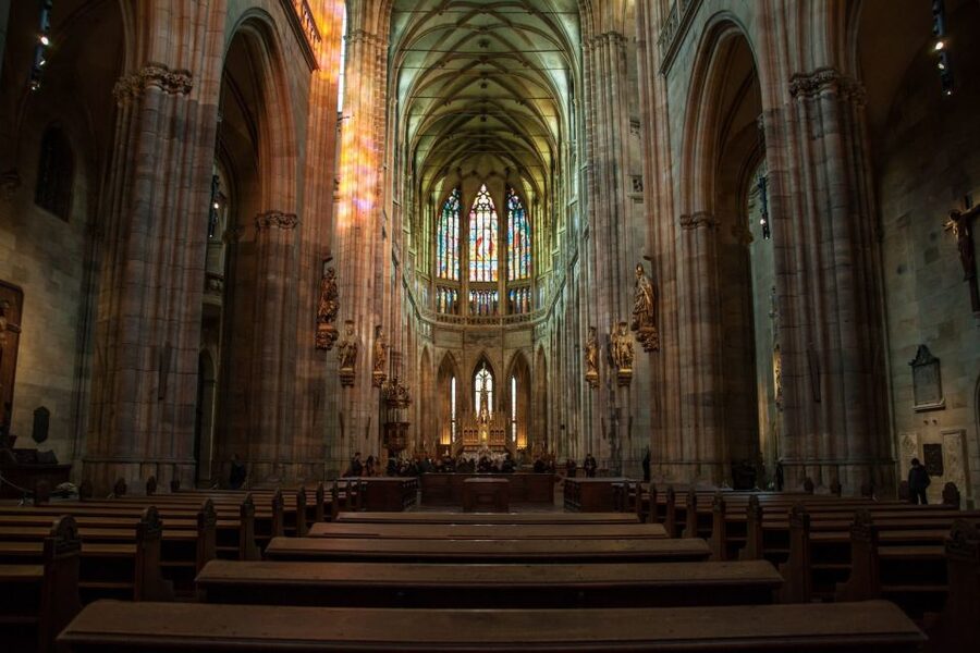 Prague: 3-Hour Old Town and Prague Castle Tour in German - Prague Castle courtyards, gardens, and views